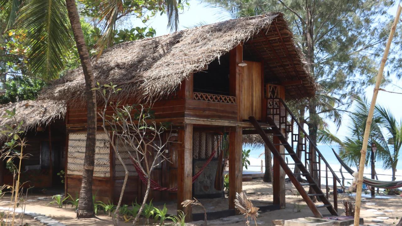 Hotel Watermusic Arugam Bay Exterior foto